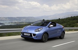 Renault Wind, side