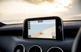 Kia Stinger GT S, 2017, display screen