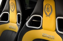 Lotus Exige, interior