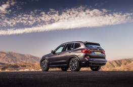 BMW X3, rear