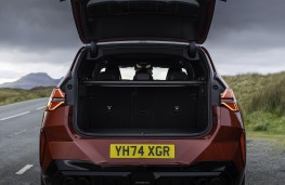 BMW X3, 2026, boot