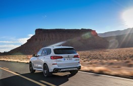 BMW X5, 2018, rear