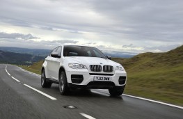 BMW X6 M50d, front