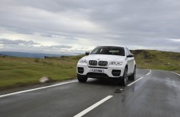 BMW X6 M50d, front, action