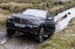 BMW X7 M50d, 2019, front, off road