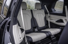 BMW X7 M50d, 2019, rear seats