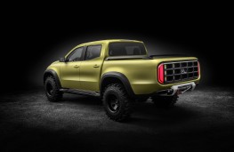 Mercedes-Benz Concept X-Class, powerful adventurer, rear