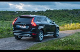Volvo XC60, rear