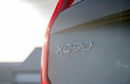 Volvo XC90 B5, 2019, badge