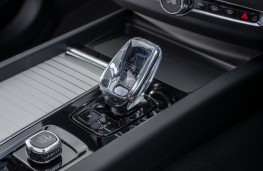 Volvo XC-60, 2026, gear lever