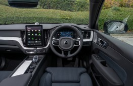 Volvo XC-60, 2026, interior