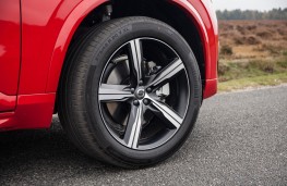 Volvo XC90 R-Design, wheel