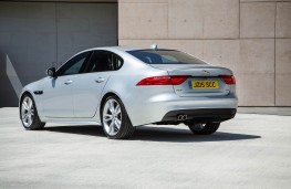 Jaguar XF, rear