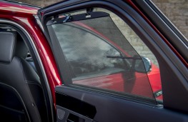 Jaguar XF Sportbrake, 2017, window blind