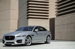 Jaguar XF, front, static