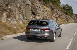 Jaguar XF Sportbrake, 2017, rear