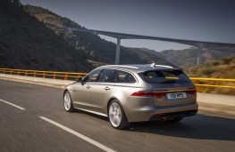 Jaguar XF Sportbrake, 2017, rear, action