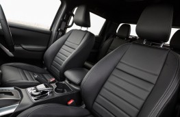 Mercedes-Benz X-Class, 2017, front seats