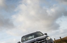 Mercedes-Benz X-Class, 2017, front, upright