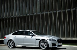 Jaguar XF, profile