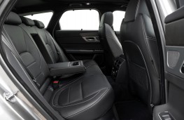 Jaguar XF Sportbrake, 2017, rear seats