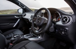 Mercedes-Benz X-Class, 2017, interior