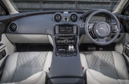 Jaguar XJ LWB Autobiography, 2016, interior