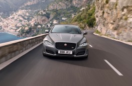 Jaguar XJR575, 2017, nose