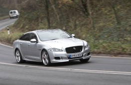 Jaguar XJR, side, action