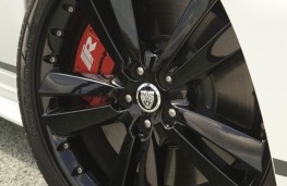 Jaguar XKR Speed, black alloys