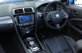 Jaguar XKR-S convertible, interior