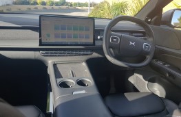 Xpeng G6 Long Range, 2025, interior