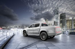 Mercedes-Benz Concept X-Class, stylish explorer, rear