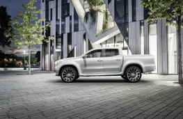 Mercedes-Benz Concept X-Class, stylish explorer, side, static
