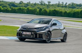 Toyota Yaris GR, 2024, front