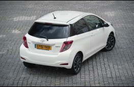 Toyota Yaris Edition, rear