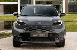 Yaris Cross GR Sport, 2026, nose