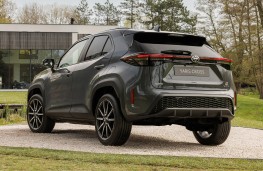 Yaris Cross GR Sport, 2026, rear