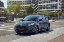 Toyota Yaris, 2025, front