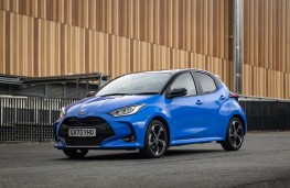 Toyota Yaris, 2025, front