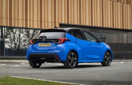 Toyota Yaris, 2025, rear