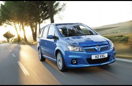 Vauxhall Zafira, 2009, front