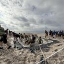 Ein etwas anderer Strandtag: Direkt an der Ostsee mussten einige Hindernisse überwunden werden.