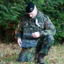 Aufgrund der geringen Größe der BLACK HORNET 4 lässt sich diese ohne großes Zusatzgepäck mitführen.