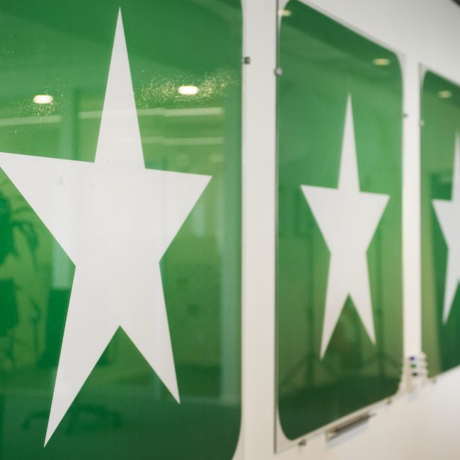 trustpilot_office_1-650x650.jpg
