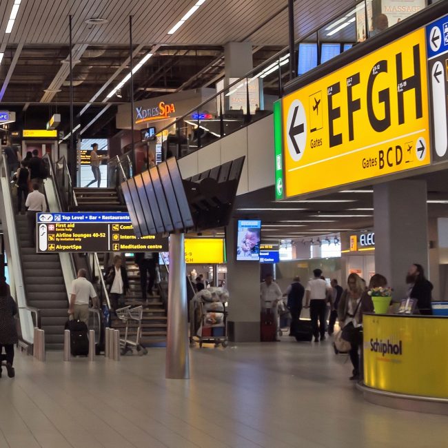 Source_iStock_Schiphol_1-650x650.jpg