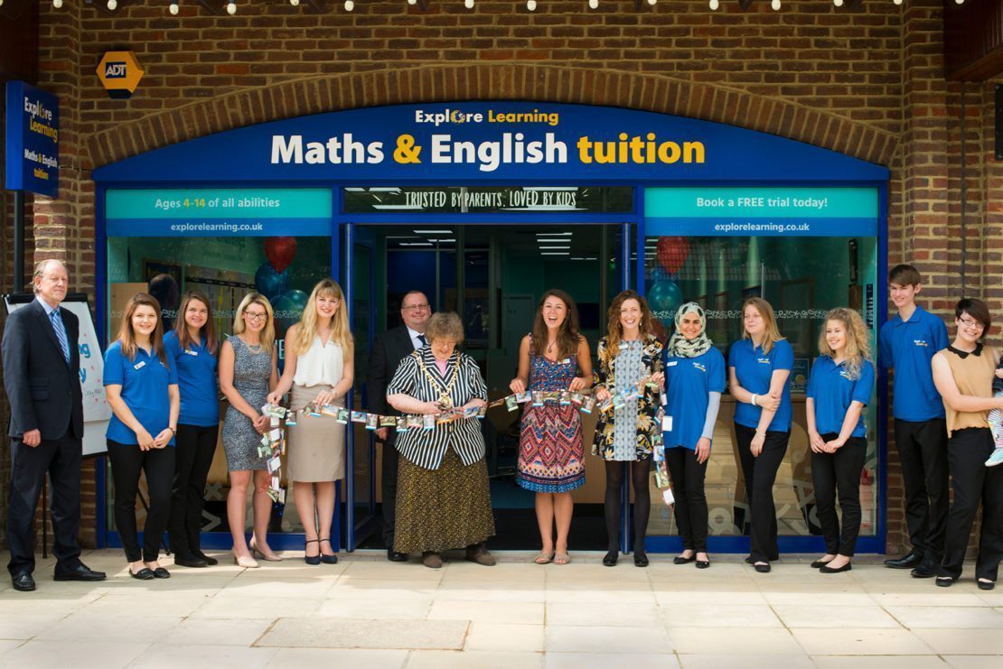 el-basingstoke-ribbon-cutting