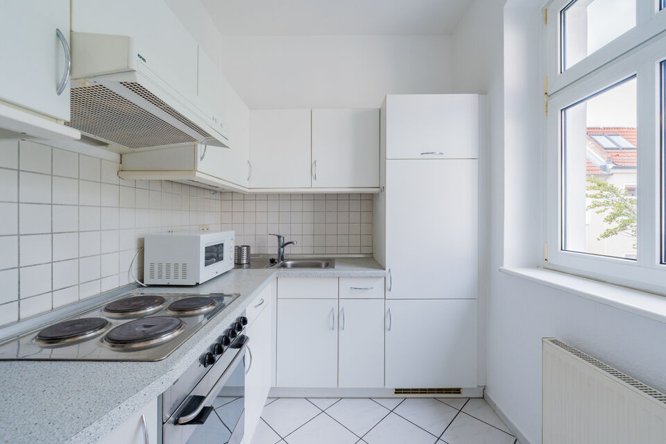 Furnished apartment, kitchen with electric cookers in Berlin Prenzlauer Berg