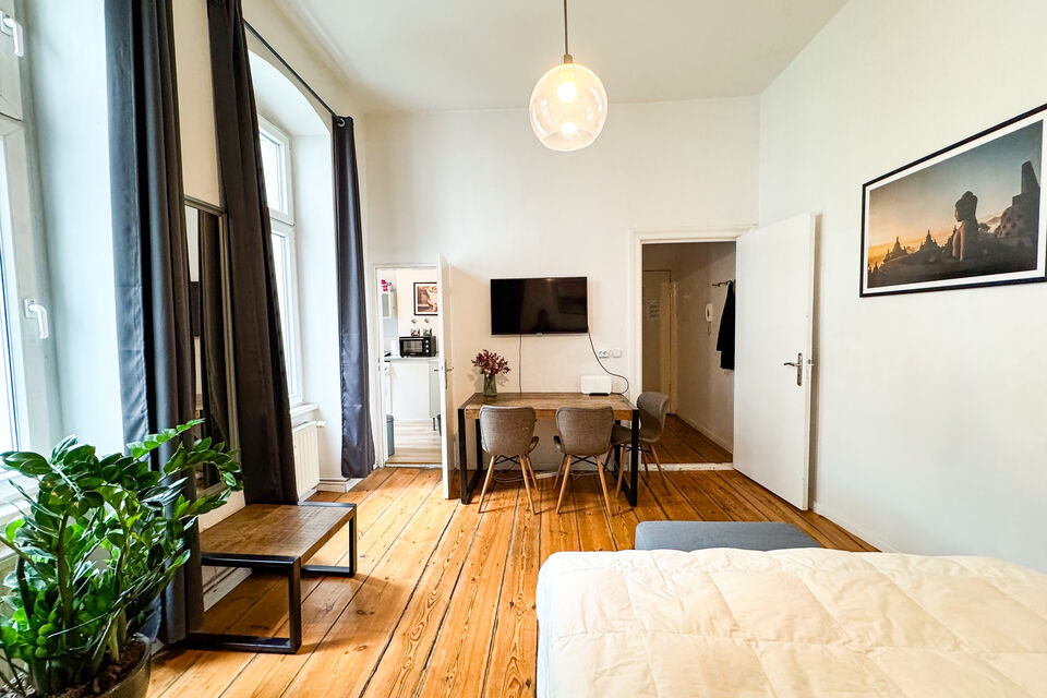Furnished apartment, bedroom with wooden flooring in Berlin Friedrichshain