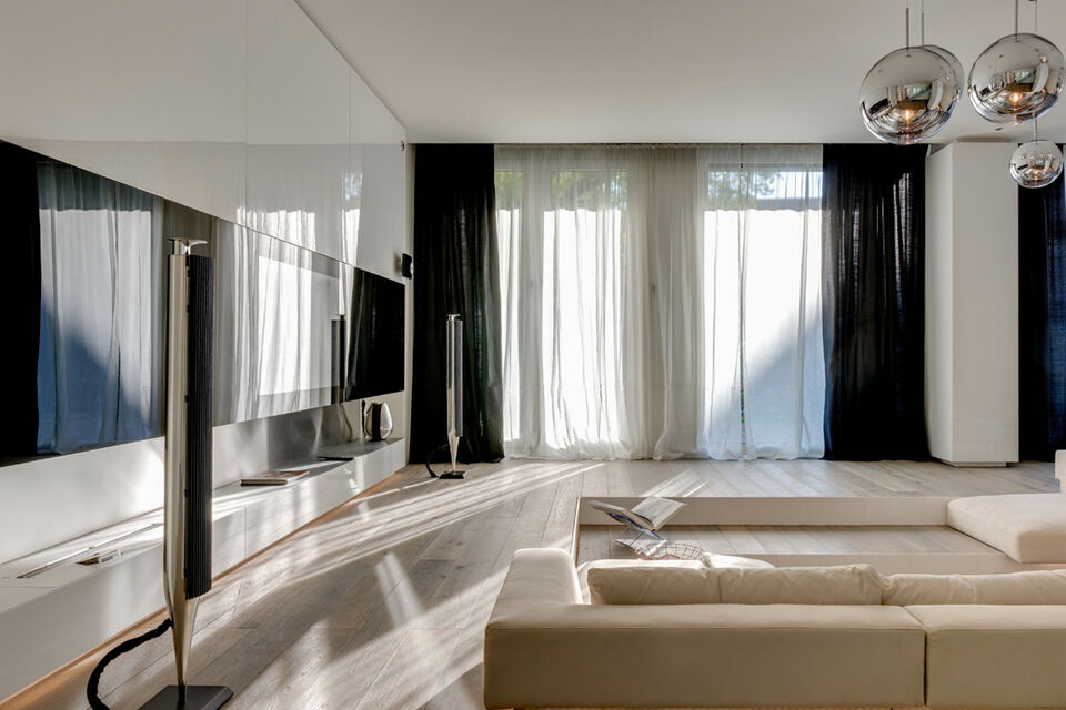 Furnished apartment, living room with panoramic windows in Berlin Mitte